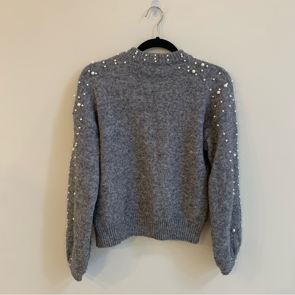 Chicwish Radiant Pearls Knit Sweater Size S/M - Picture 3 of 6
